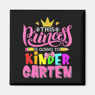 Prinsessan kommer till Kindergarten tillbaka till Magnet