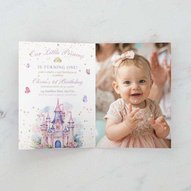 Prinsesslott Flickas 1-årsdag Kunglig Festsdag Inbjudan (Inuti)