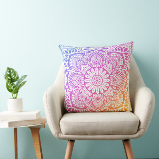 Prism Flower Mandala Throw Pillow Kudde
