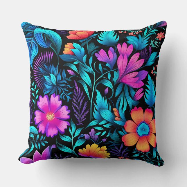 Prismatic Petalscape Botanical Kudde (Framsida)