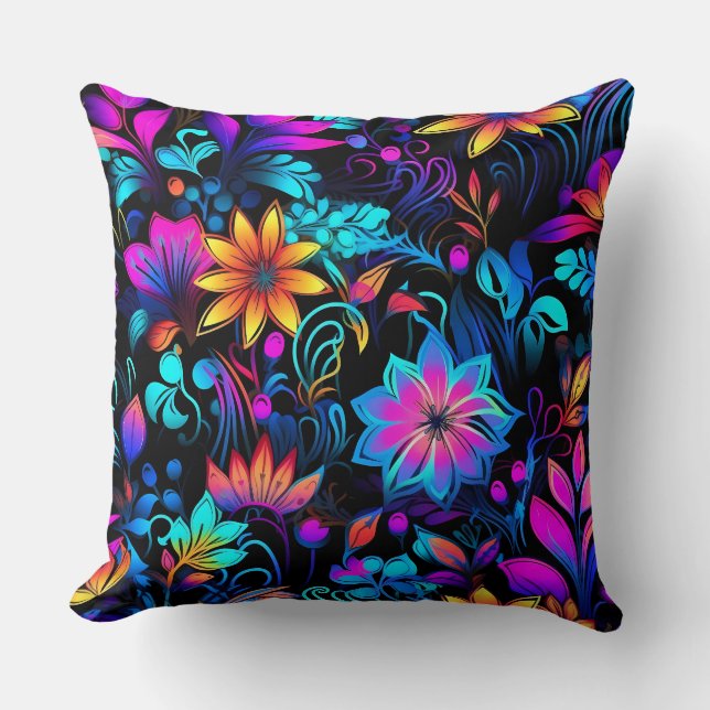 Prismatic Petalscape Botanical Kudde (Framsida)