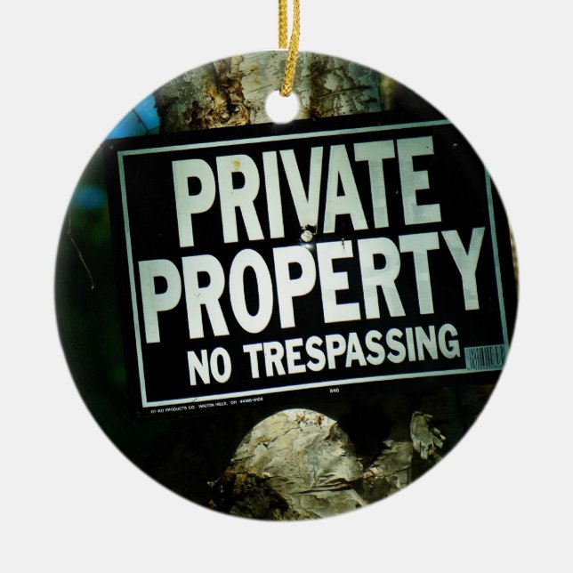 Private Egendom - No Trespassing Door Hanger Julgransprydnad Keramik (Framsidan)