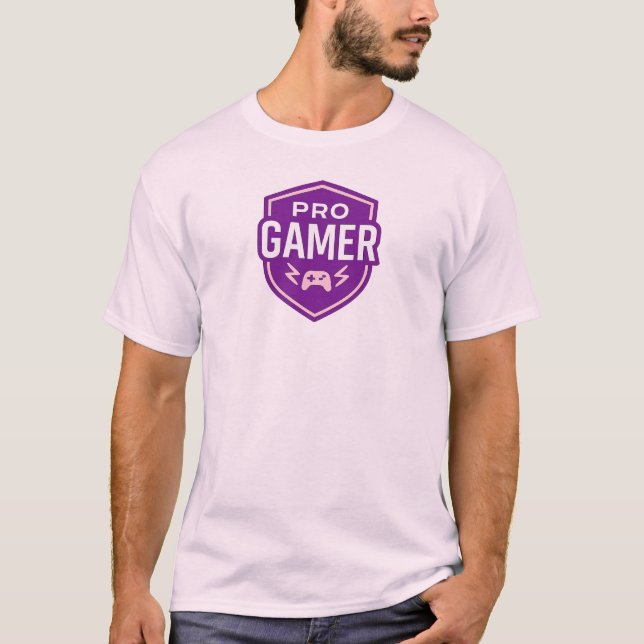PRO GAMER Shield Badge T Shirt (Framsida)