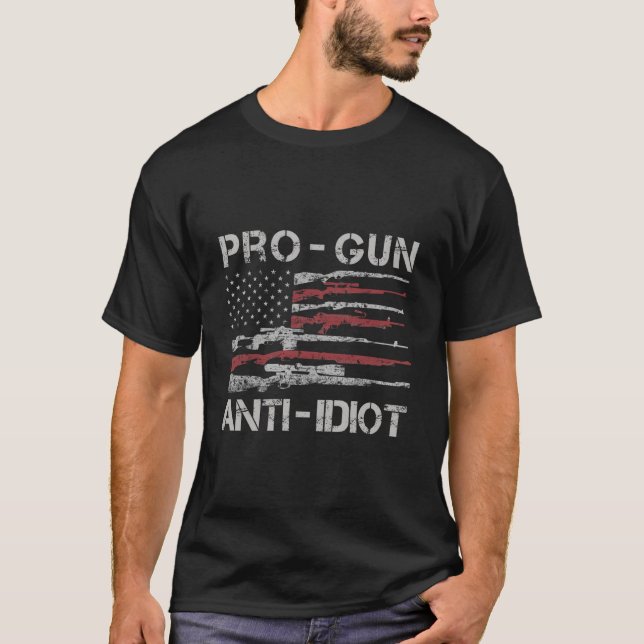 Pro Gun Anti Idio Usa Flag 2Nd Adt T Shirt (Framsida)