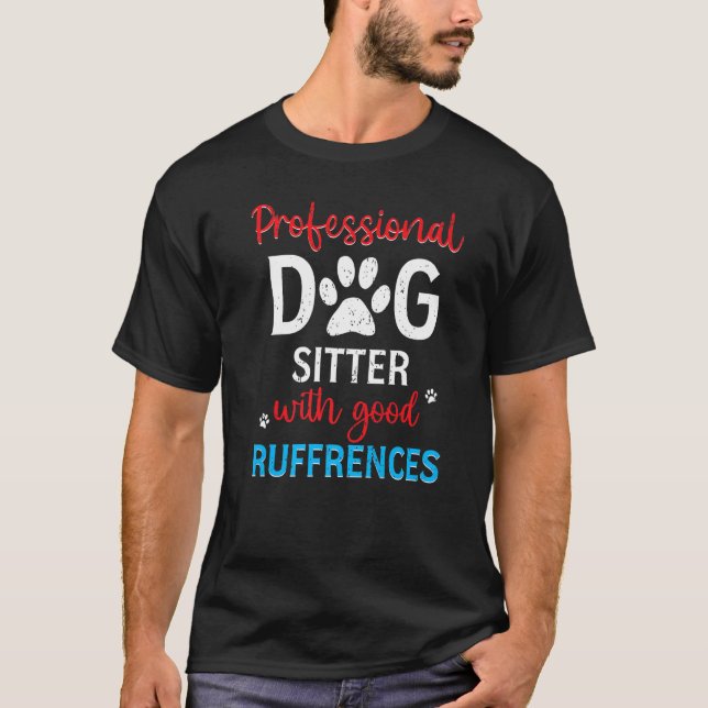 Professional Dog Sitter-Funny Dog Sitter Premium T Shirt (Framsida)