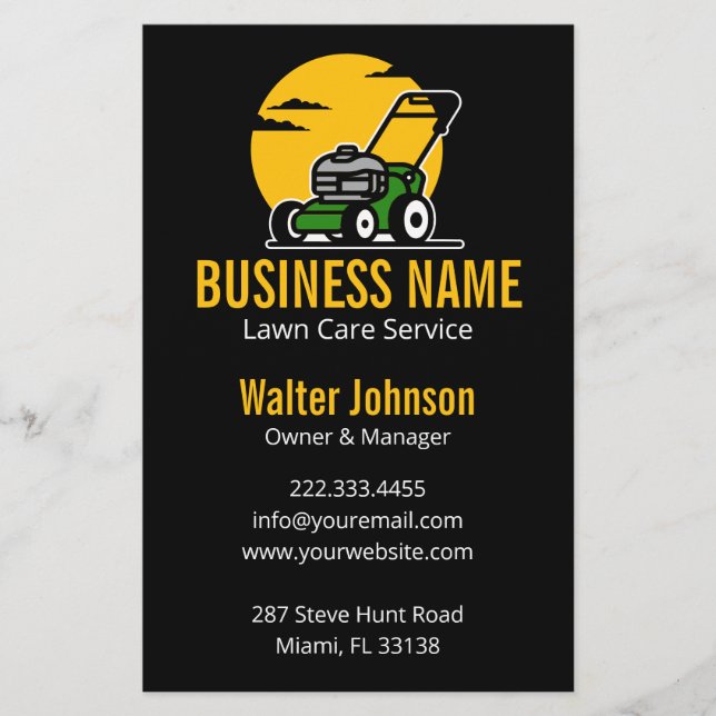 Professional Green Mowing Service Yellow Sun Flygblad (Framsidan)