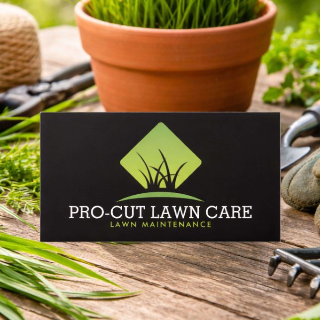 Professional Lawn Maintenance Grass Logo Black Visitkort (Skapare uppladdad)