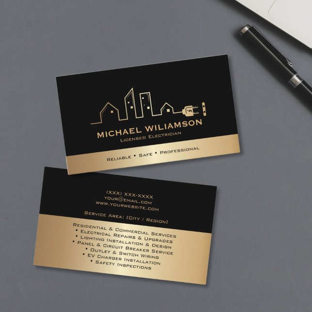 Professional Licensed Electrician Electrical Work Visitkort (Professional licensed electrician business card with bold typography and lightning bolt accent)