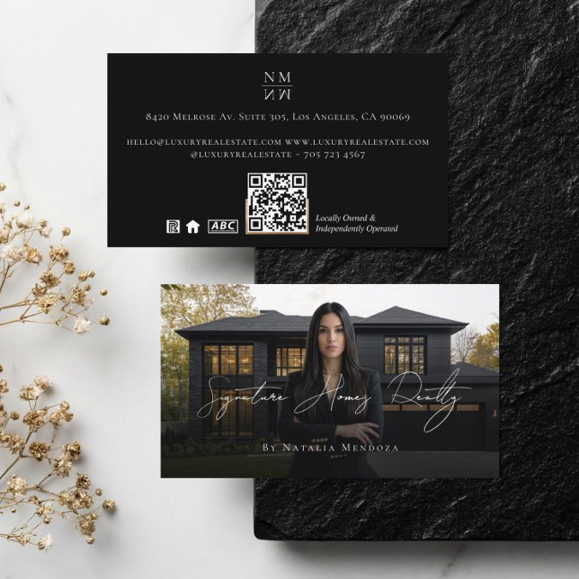 Professional Luxury Black Real Estate Agent Photo  Visitkort (Professional Luxury Black Real Estate Agent Photo Business Card)