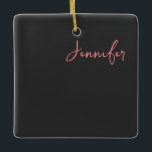 Professionell Calligraphy Namn minimalist Plain Julgransprydnad Keramik<br><div class="desc">Varför gå med en gammaldags,  oattraktiv mall? Med den här designen får du en chans att visa din sanna personlighet i ge.</div>