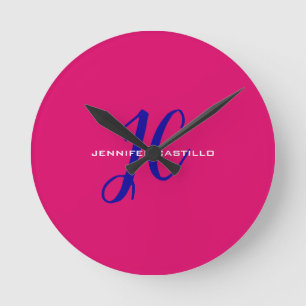Professionell Calligraphy Script Monogram Girly Rund Klocka