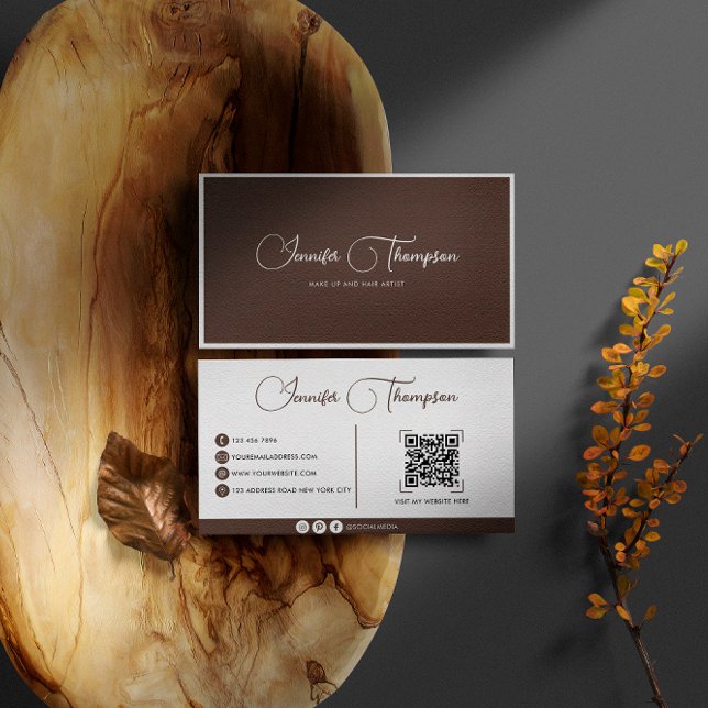 Professionell Chocolate Brown Script QR-kod Visitkort (Skapare uppladdad)