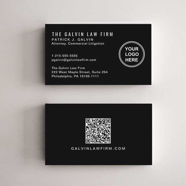 Professionell Company Logotyp QR Code Employee Bla Visitkort (Capture attention, make connections, and leave a lasting impression with our modern QR business card)