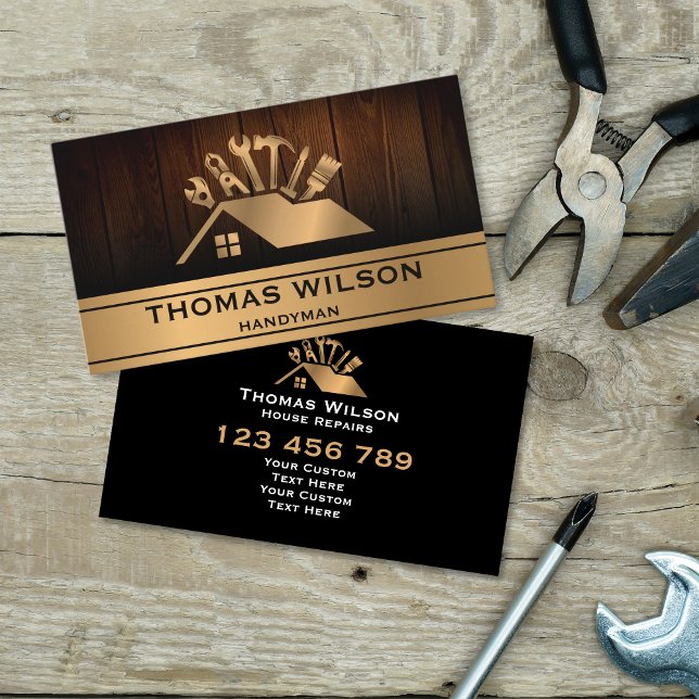 Professionell Construction Handyman Carpenter Wood Visitkort (gold roof with carpenter handyman tools on the wood background)