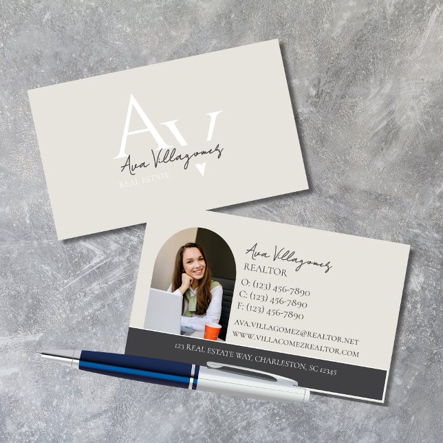 Professionell för Neutralt av elegant i Monogram L Visitkort (Elegant and professional agent business card that makes a great first impression!)