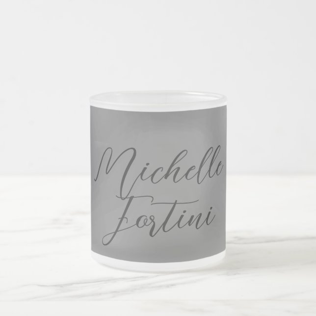 Professionell minimalist modern handstil namn frostad glasmugg (Center)