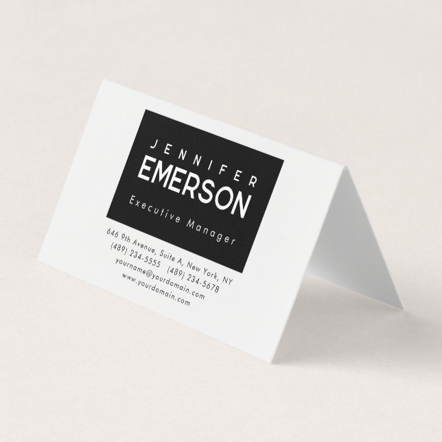 Professionell minimalistisk modern enkel svart vit visitkort (Framsida)