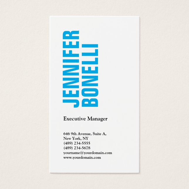Professionell minimalistisk modern, fetstil, vit visitkort (Framsidan)