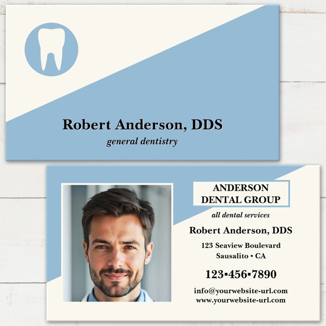 Professionell Modern dentaltandläkare Visitkort (Elegant dentist or dental clinic business card with logo and custom photo on light blue with ivory)