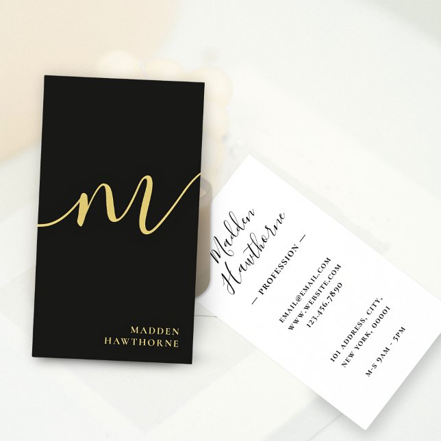 Professionell Modern Script Black Guld Monogram Visitkort (Skapare uppladdad)