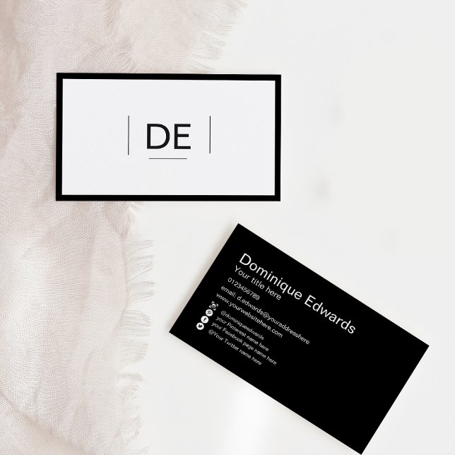 Professionell Monogram Simple Black Social Media Visitkort (Skapare uppladdad)