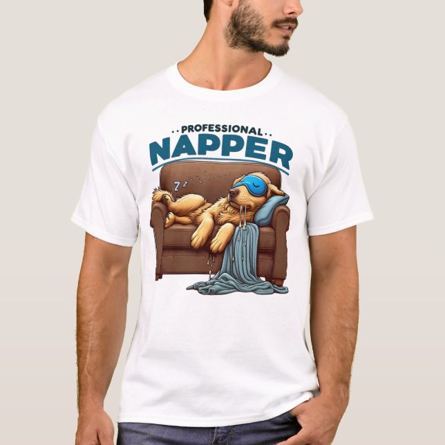 Professionell Napper - Lazy Hund Funny Tecknad T Shirt (Framsida)