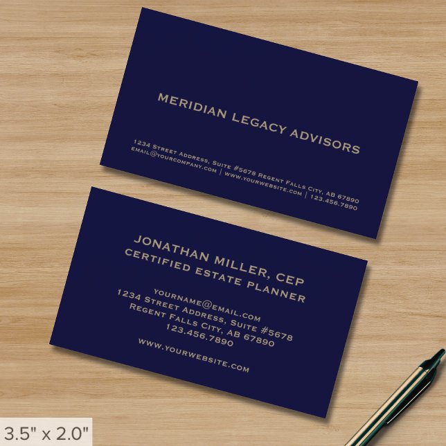 Professionell Navy Blue och Guld Visitkort (Skapare uppladdad)
