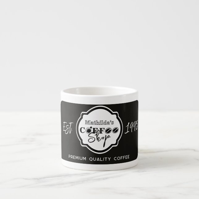 Professionell svart kaffebar med personligt logoty espressomugg (Framsidan)
