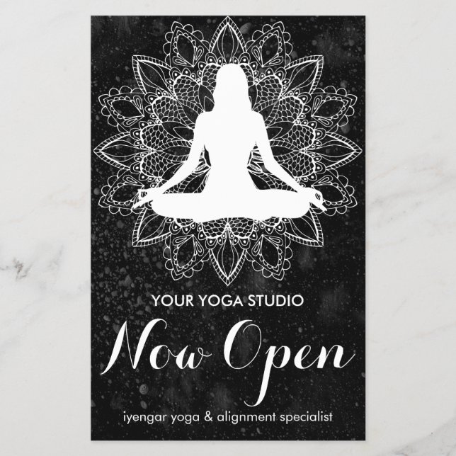 Professionell Yoga Classes Mandala Black and White Flygblad (Framsidan)