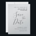 Professionellen silver i Bröllop minimalistisk mod Spara Datumet<br><div class="desc">Denna utformning,  som har ett modernt,  snyggt och attraktivt utseende,  kommer omedelbart att väcka allas uppmärksamhet runt omkring er.</div>