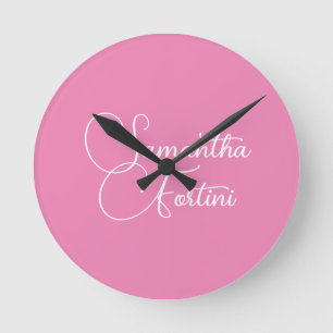 Professionellens minimalistiska handstil namn rosa rund klocka