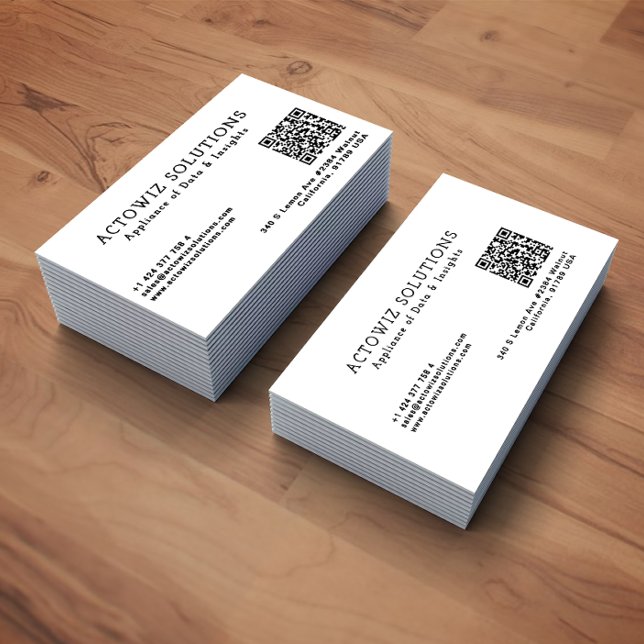 Professionellens minimalistiska redigerbara inform visitkort (Skapare uppladdad)