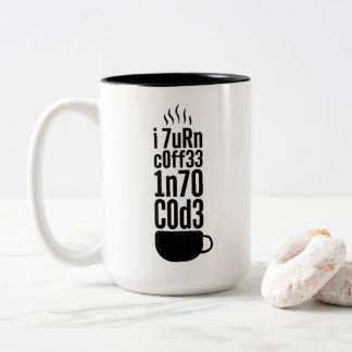 Programmerarhumor – Kaffe till kod Två-Tonad Mugg