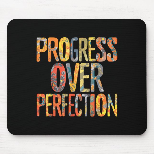 Progress Over Perfection Motivation Motivational T Musmatta (Framsidan)