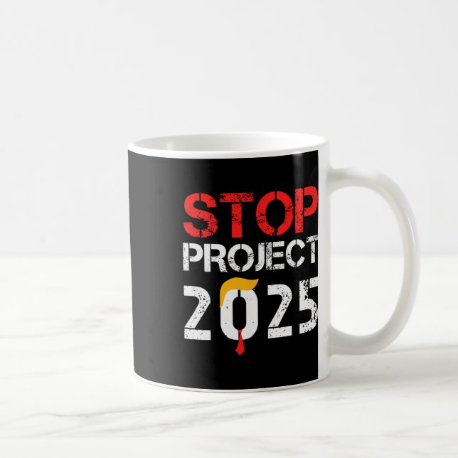 Project 2025 Trumps Project Anti Trump 3 Kaffemugg (Höger)