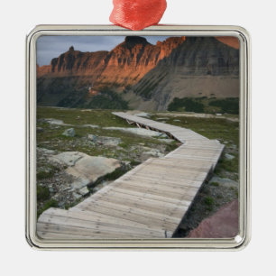 Promenadstig i Waterton Glacier International Julgransprydnad Metall