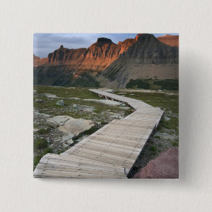 Promenadstig i Waterton Glacier International Knapp