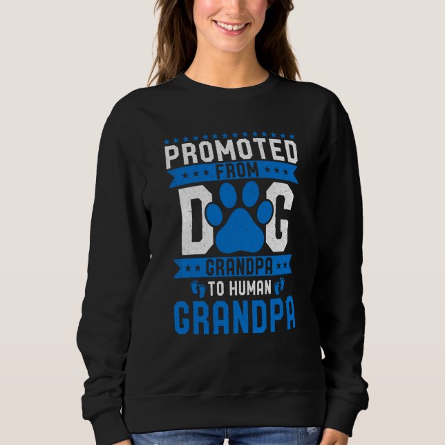 Promoted From Dog Grandpa To Human Grandpa Dogs T Shirt (Framsida)