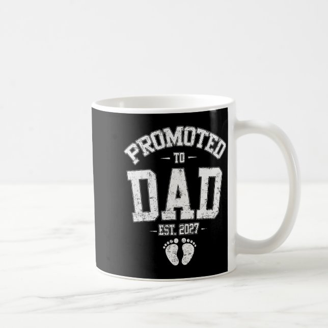 Promoted To Dad Est 2027 New Mom Daddy Fathers Day Kaffemugg (Höger)