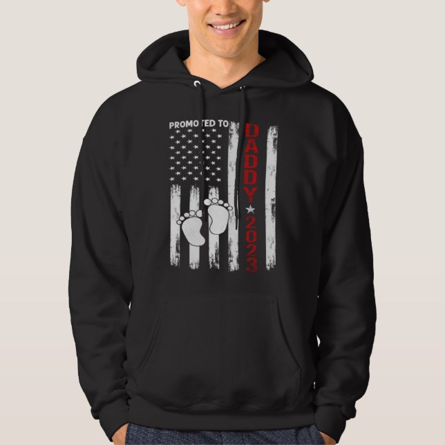 Promoted To Daddy 2023 First Time Fathers Day New  Hoodie (Framsida)