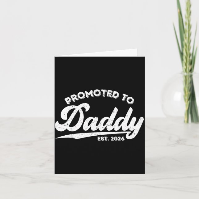 Promoted To Daddy Est 2026 Baby Announcement For N Kort (Framsida)