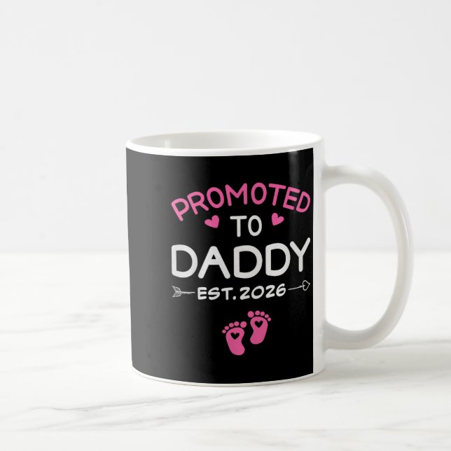 Promoted To Daddy It's A Girl Est 2026 New Dad Fir Kaffemugg (Höger)
