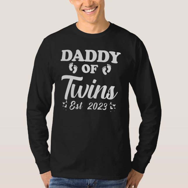 Promoted to Daddy of Twins 2023 Pregnancy Announce T Shirt (Framsida)