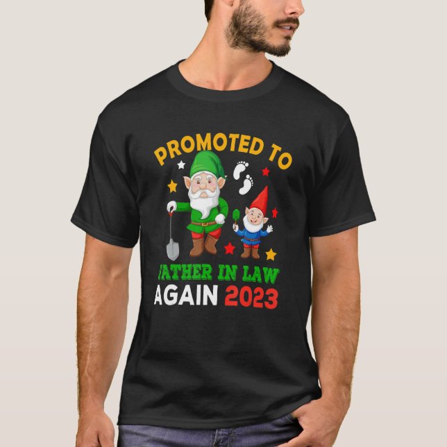Promoted To Father In Law Again 2023 Two Gnomes Pr T Shirt (Framsida)
