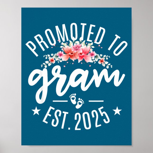 Promoted To Gram 2025 Flower First Time New Grandm Poster (Framsidan)