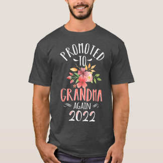 Promoted To Grandma Again 2022 Pregnancy Announcem T Shirt