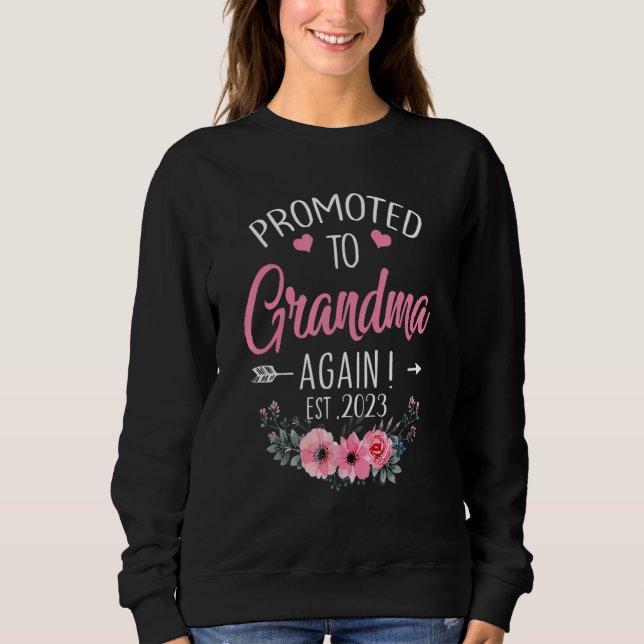 Promoted To Grandma Again 2023 Mothers Day 1 T Shirt (Framsida)