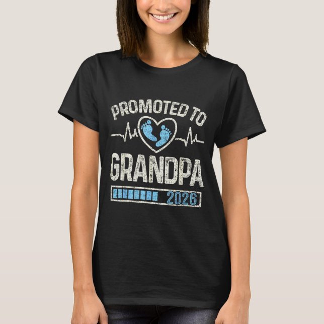 Promoted To Grandpa 2026 Expecting Baby Soon To Be T Shirt (Framsida)