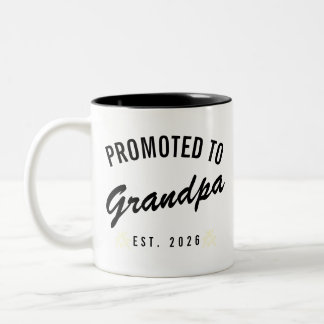 Promoted to Grandpa Est. 2026 Två-Tonad Mugg