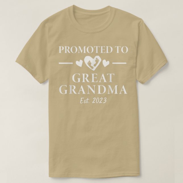 Promoted To Great Grandma 2023 Pregnancy Announcem T Shirt (Design framsida)